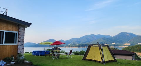 Cheongpung Hottak (private house)