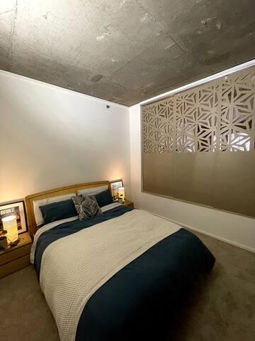 Entire Industrial City Apartment gallery image 5