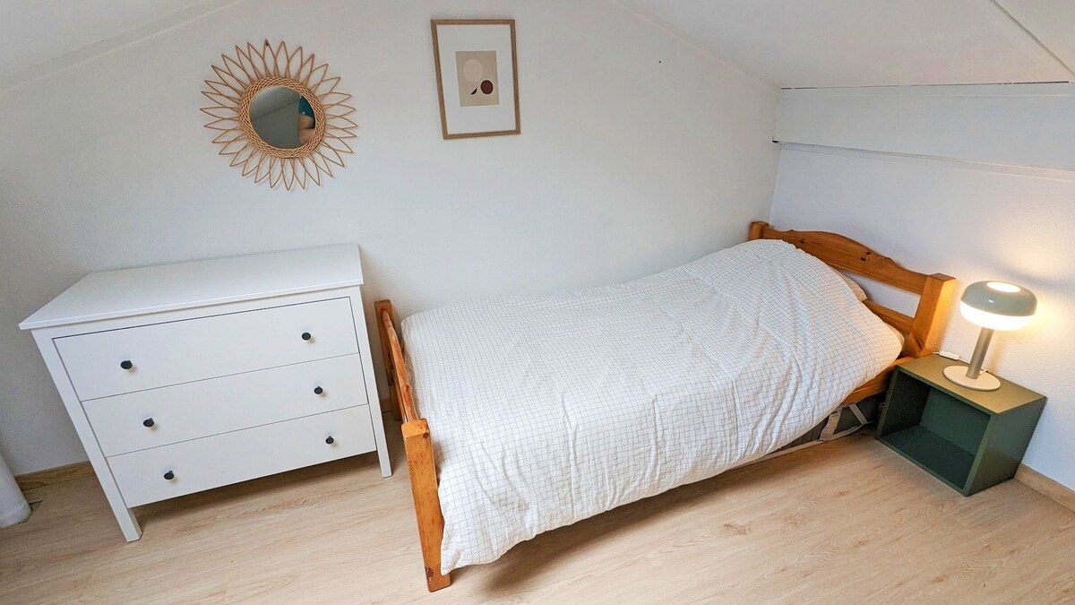 غرفة النوم 2