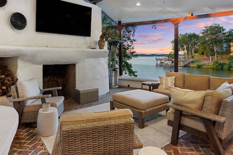 Spanish Villa on Wilson Lake near RTJ Golf Course