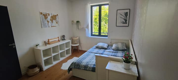 საძინებელი 2