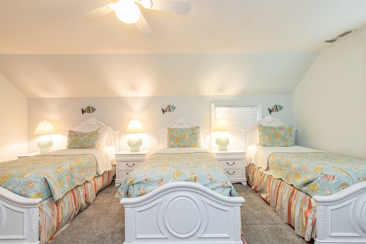 Საძინებელი №6, 3 ორადგილიანი საწოლი - მე-3 დონე