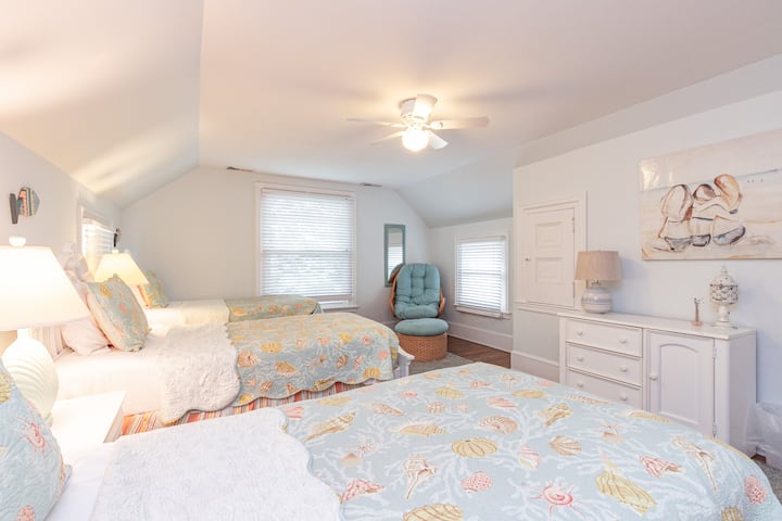 Საძინებელი №6, 3 ორადგილიანი საწოლი - მე-3 დონე