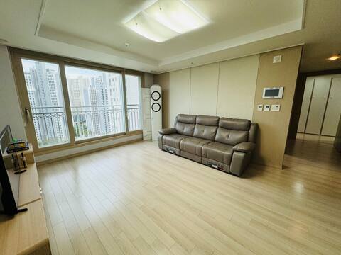 Daegu 29 pyeong spacious and clean best value (10 people/baseball field/Daegu Stadium/Suseong IC/free parking)