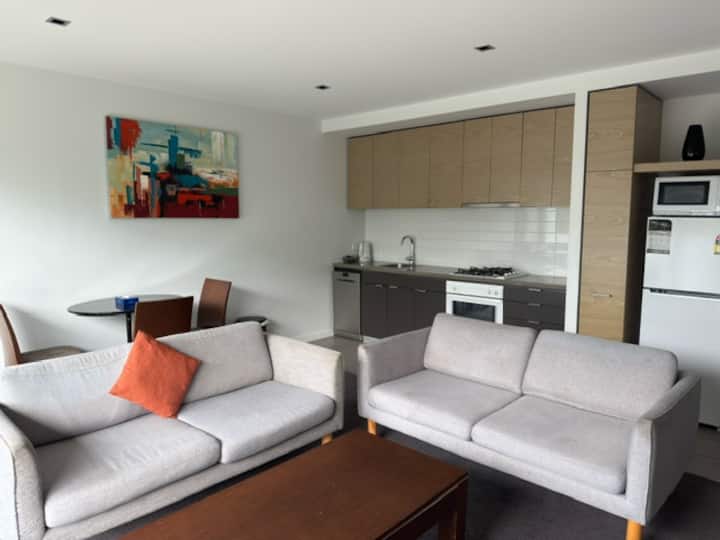St Kilda Central | 2 Bedroom Apartment - Saint Kilda