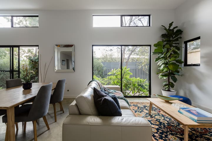 Marri Lodge – 2 Bedrooms 2 Bathrooms Townhouse