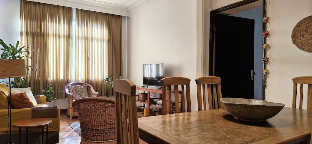 COPACABANA 3 AC bedrooms just 2 blocks from beach