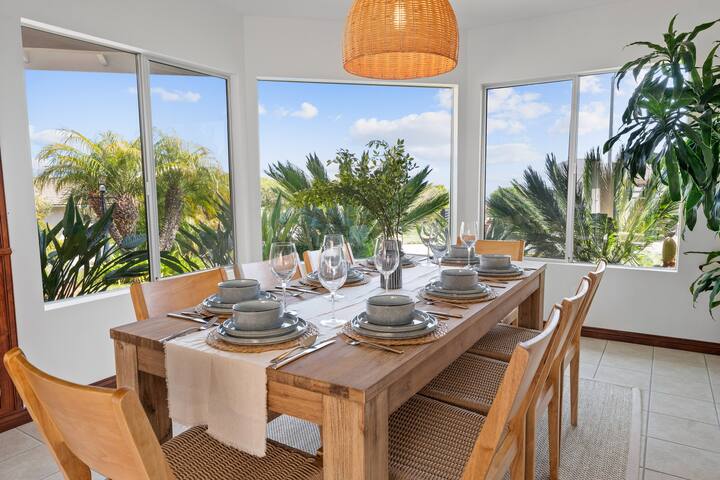 3BR Malibu Oasis – Heated Pool, Sauna & Game Room gallery image 5