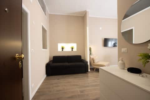 Top performing Airbnb: Split SeaView Bari Waterfront in Bari