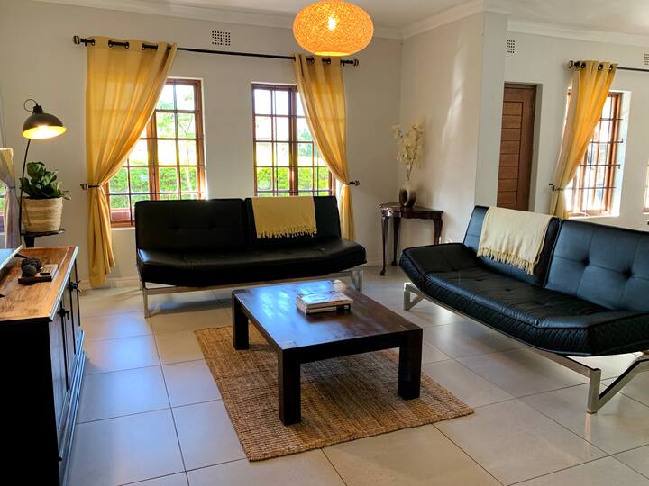 Paarl Crystal Family Home - Wellington, South Africa