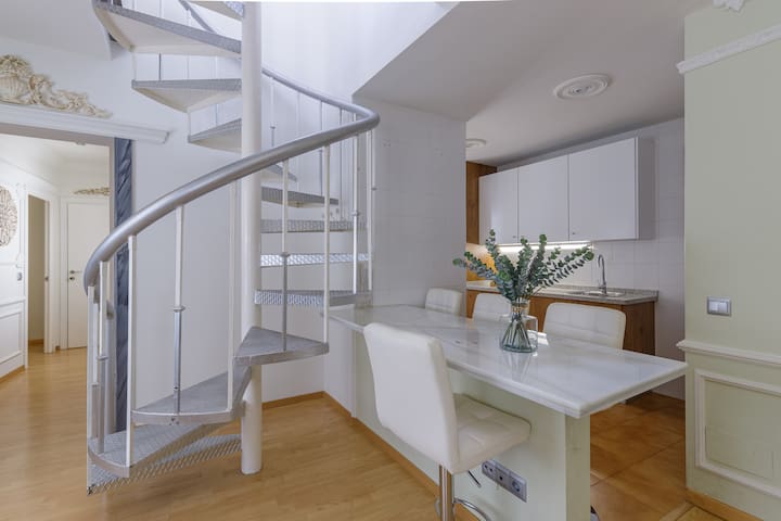 Stay U-Nique managed Airbnb listing 3