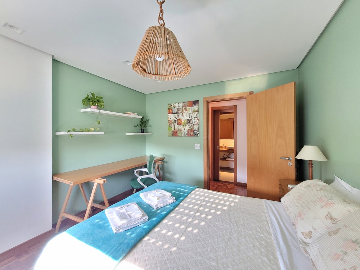 صورة الغرفة بأكملها