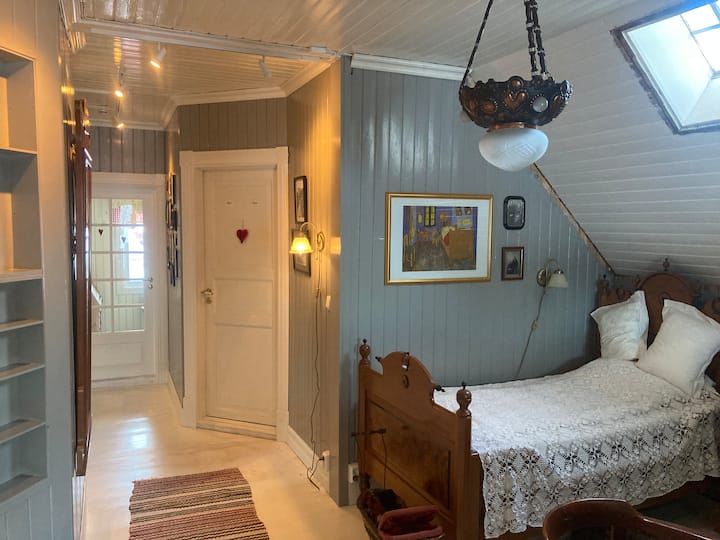 საძინებელი 4