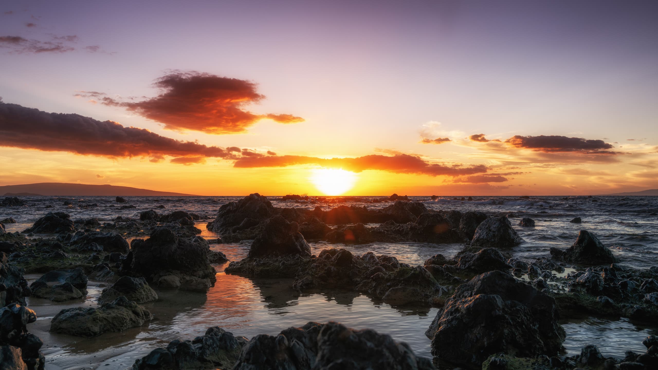 Beachside - Maui Style - Image 28