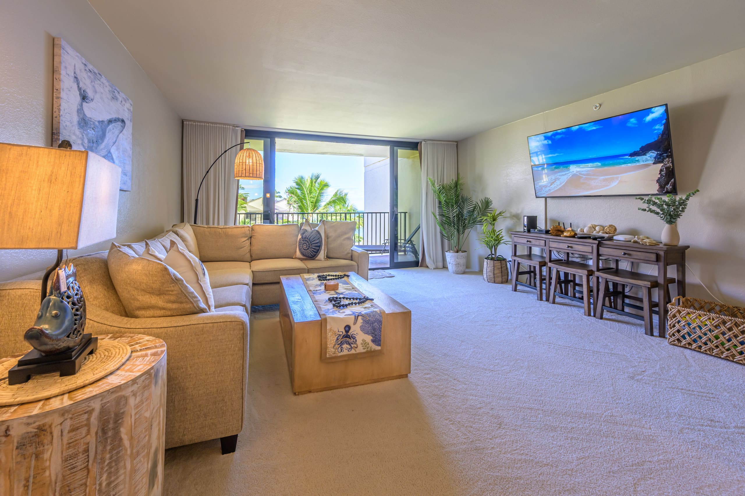 Beachside - Maui Style - Image 4