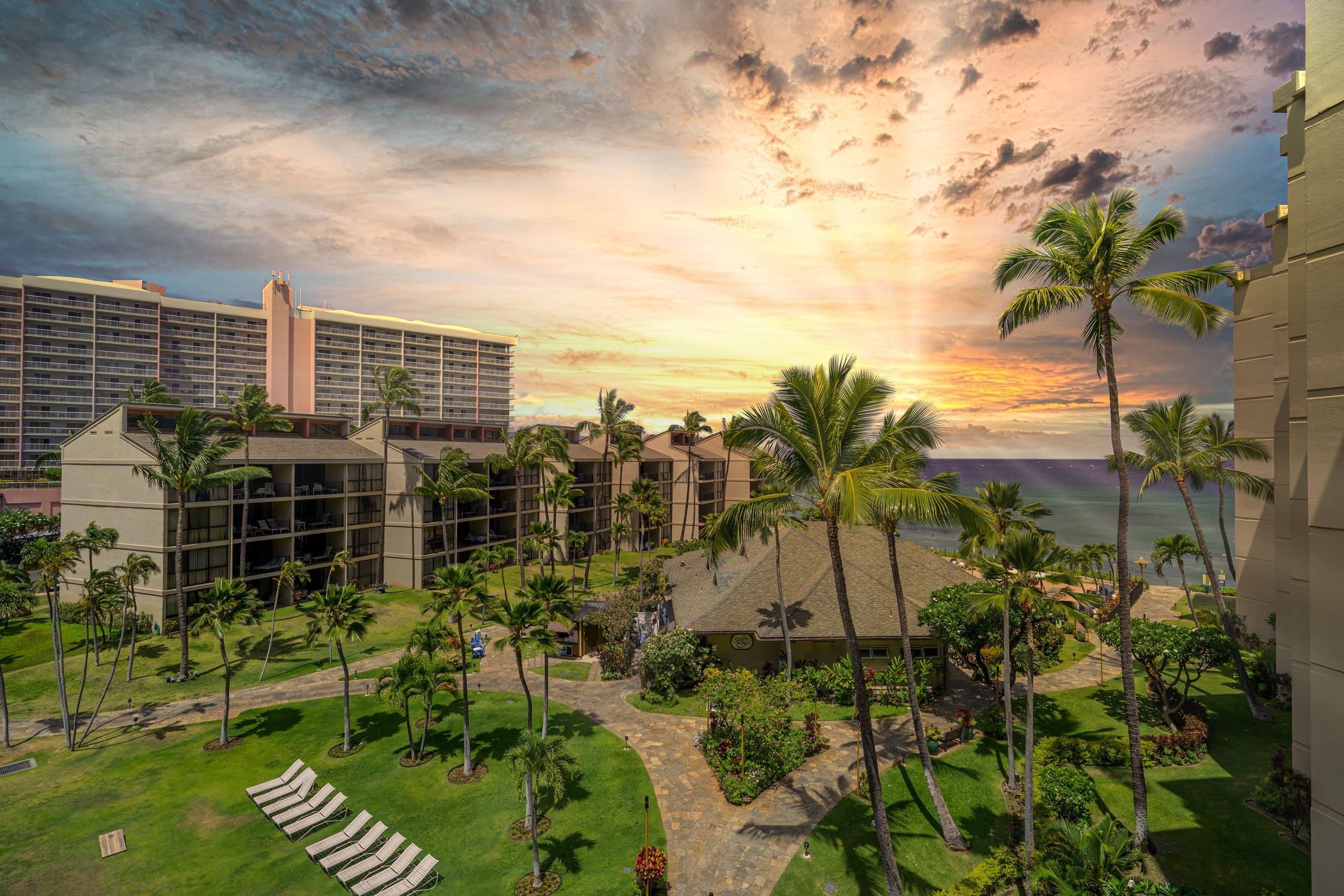 Beachside - Maui Style - Image 1