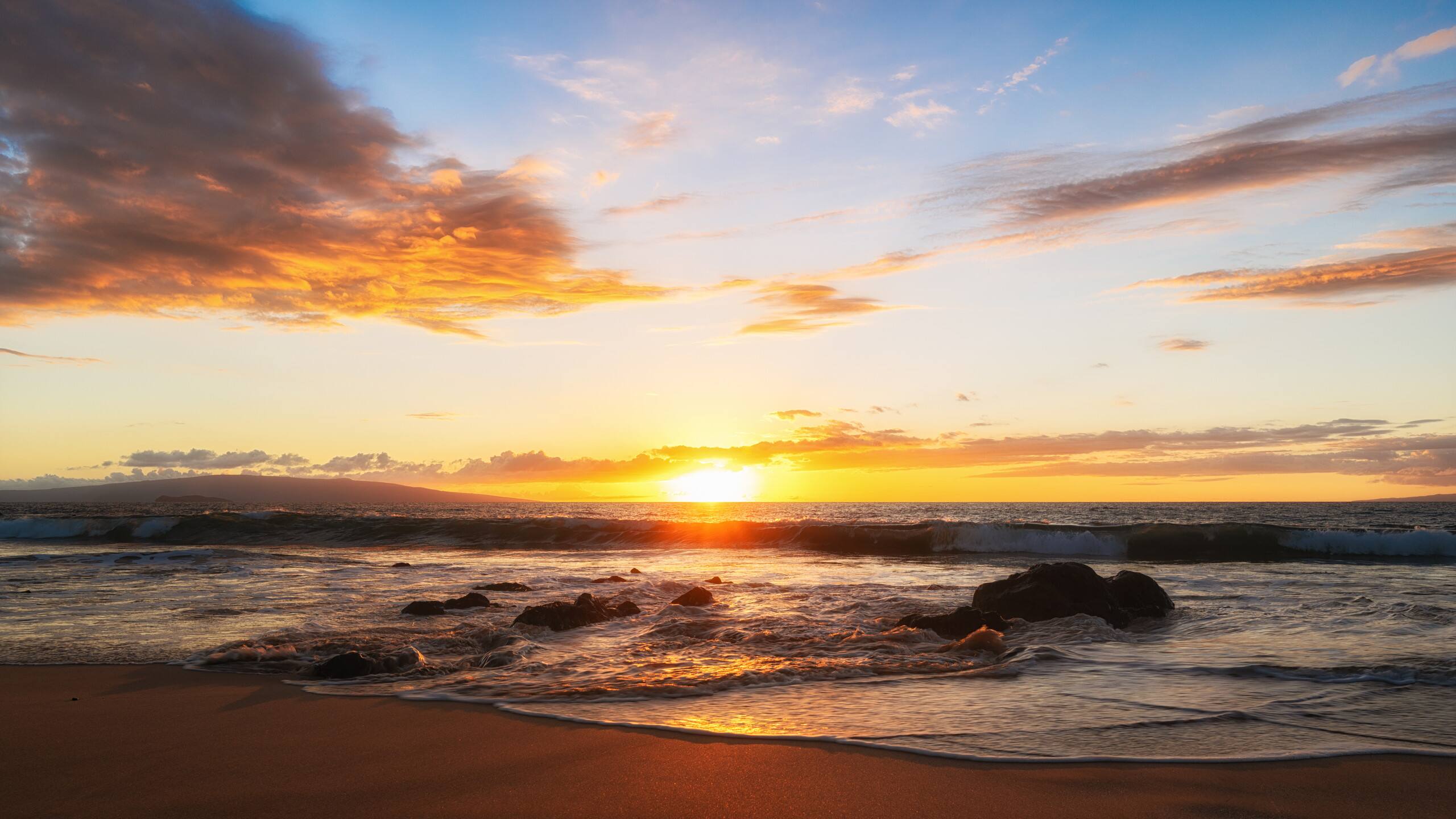 Beachside - Maui Style - Image 31