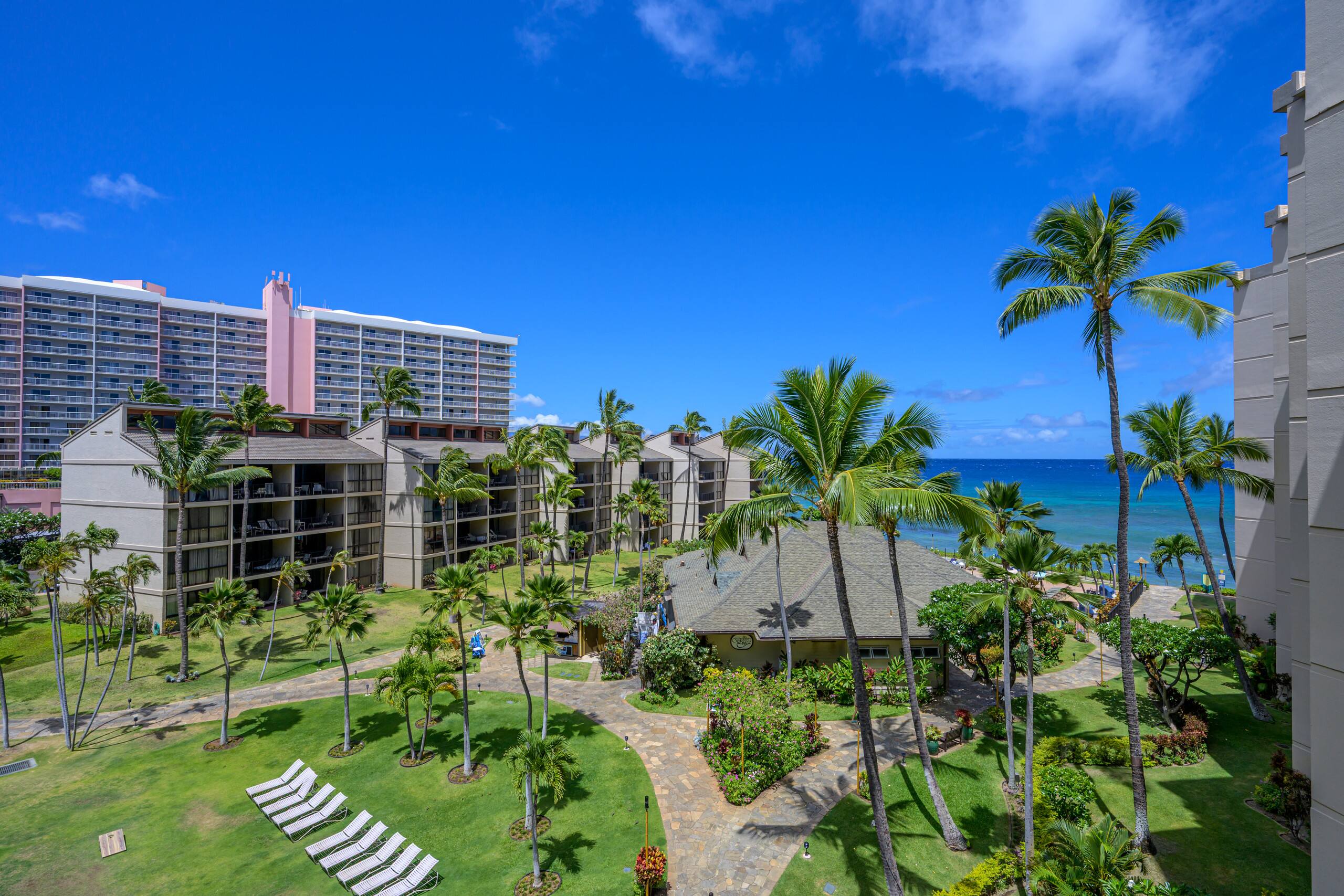 Beachside - Maui Style - Image 15