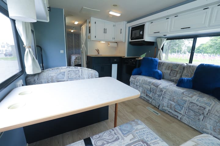 The Em Sightseer Stationary Rv - Niagara Falls, NY