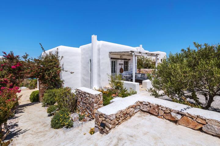 Aegean Elegance : Villa Penelope – Naousa, Paros. gallery image 2