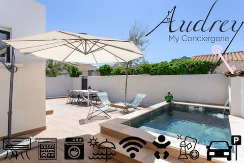 Beautiful air-conditioned villa 100 meters from the beach