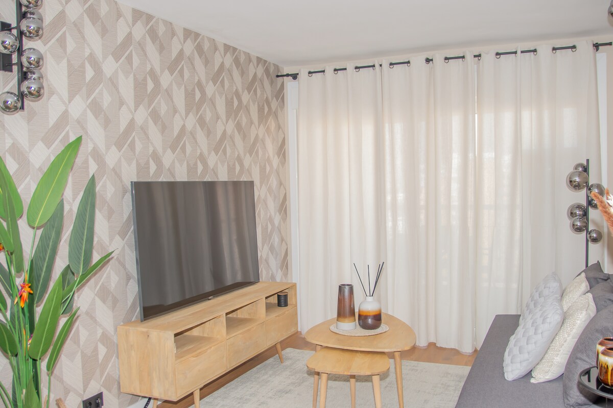 Top Airbnb: Luxury apartment on the beach. à Canet D'en Berenguer