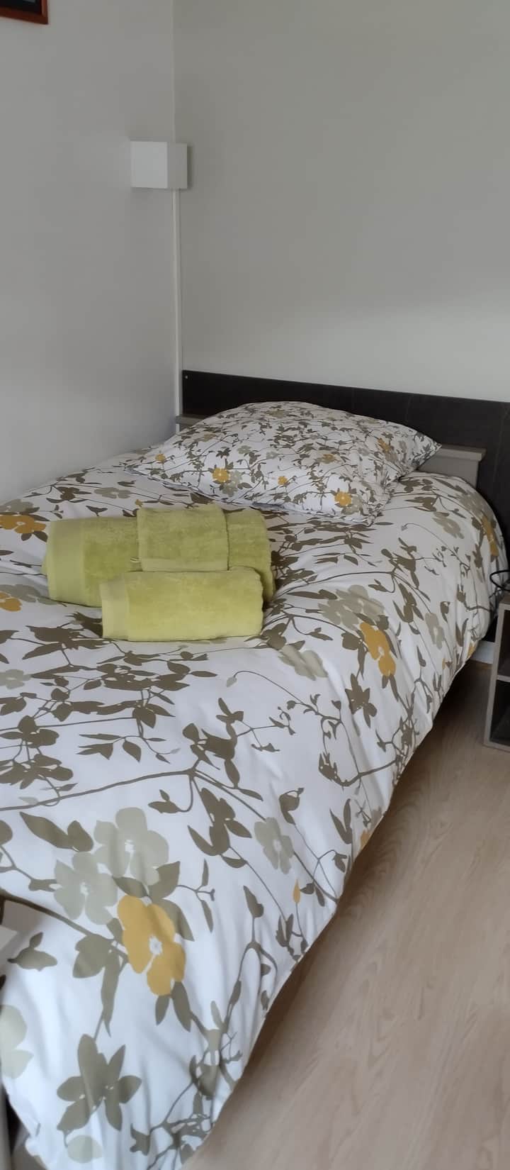 Dhomë gjumi 2