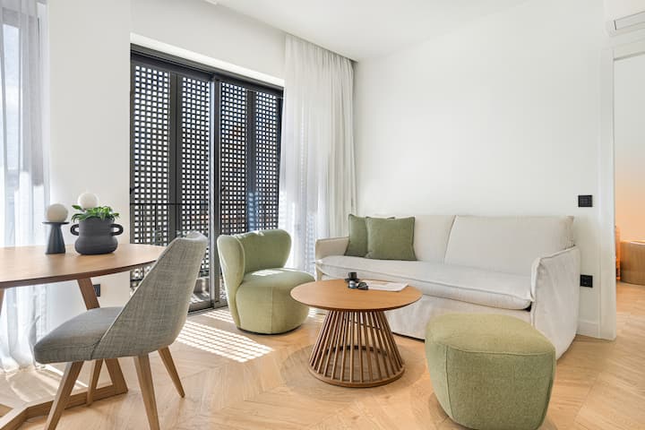 Urban Height Suites - The Cosy Suite - Ágios Nikólaos