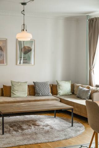 Luxurious 4 bedroom apartment nr. 4 gallery image 3