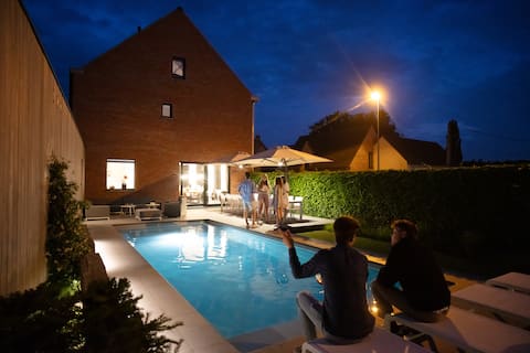 Vacation home for 16 people