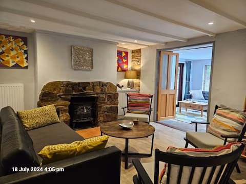 Bannsvale Farmhouse, Cornwall