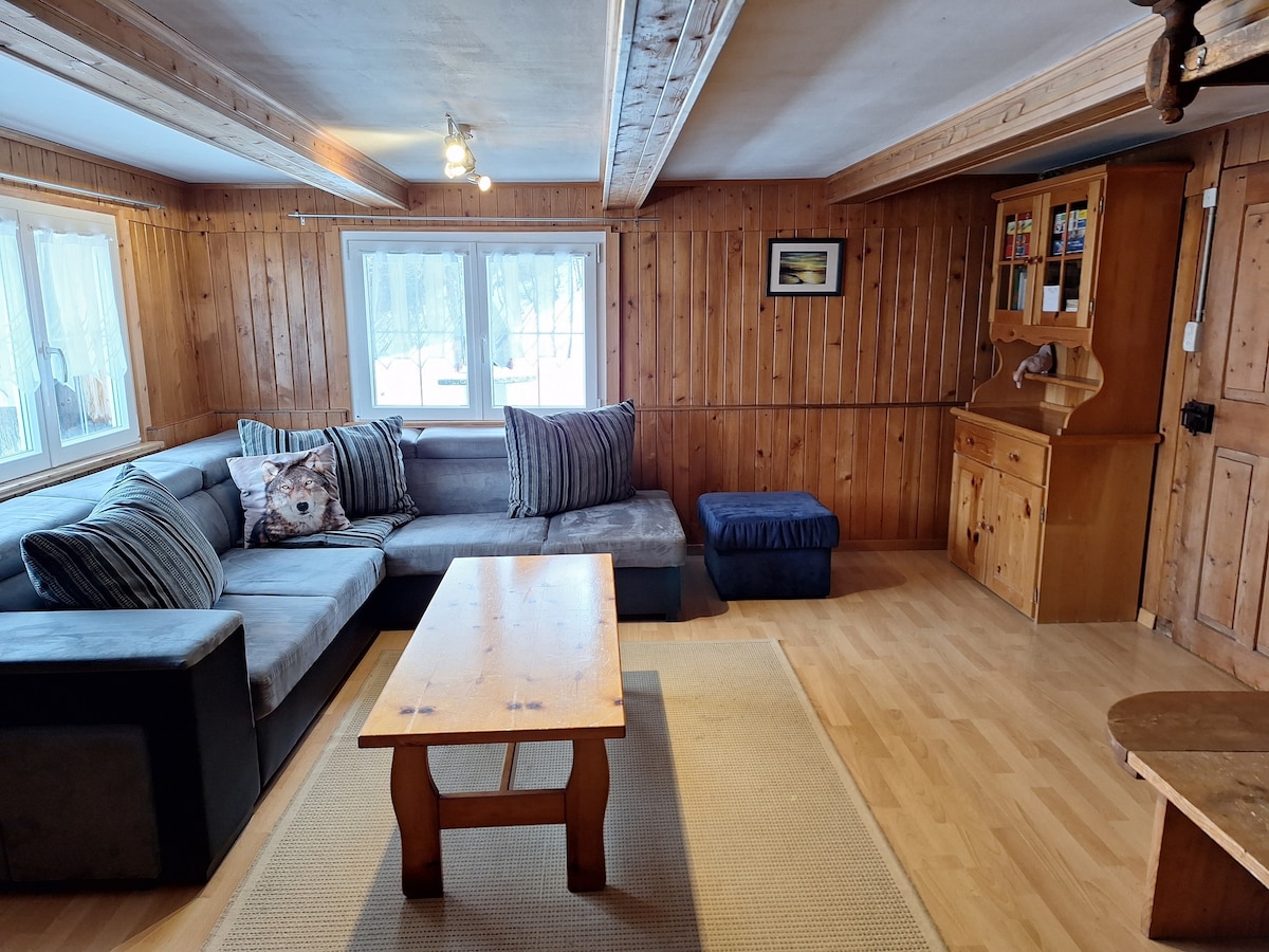 Successful Airbnb property: Vacation home Fäsch in Flums