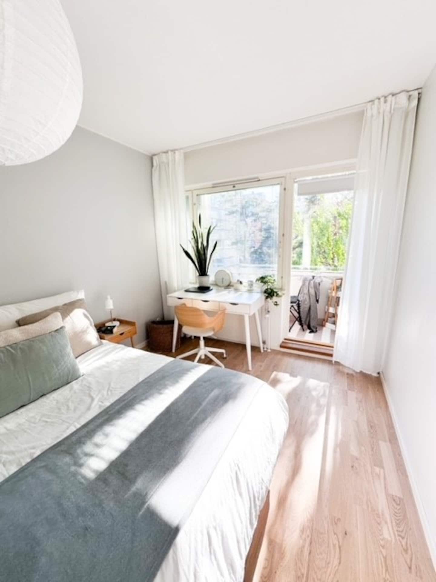 Spacious Apartment, Free Parking 4
