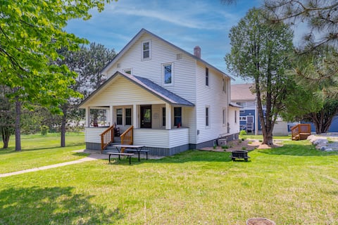 Pine Park | Charming 5 BR home