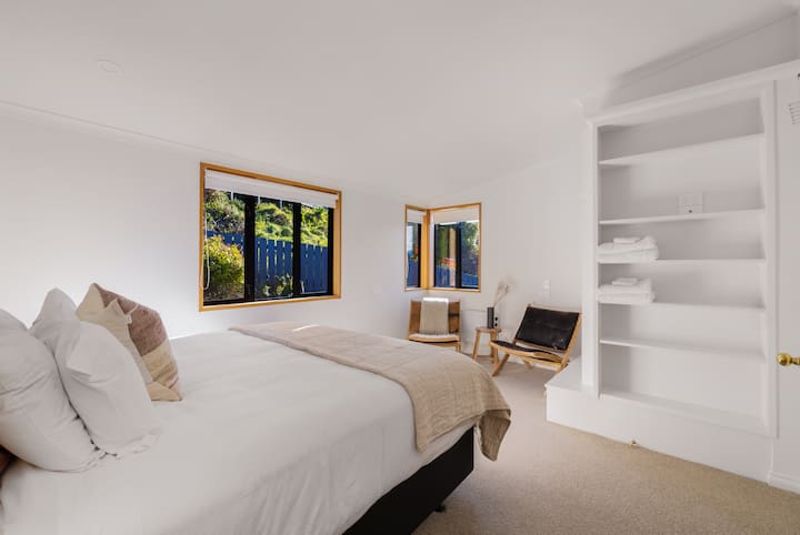 Schlafzimmer 2