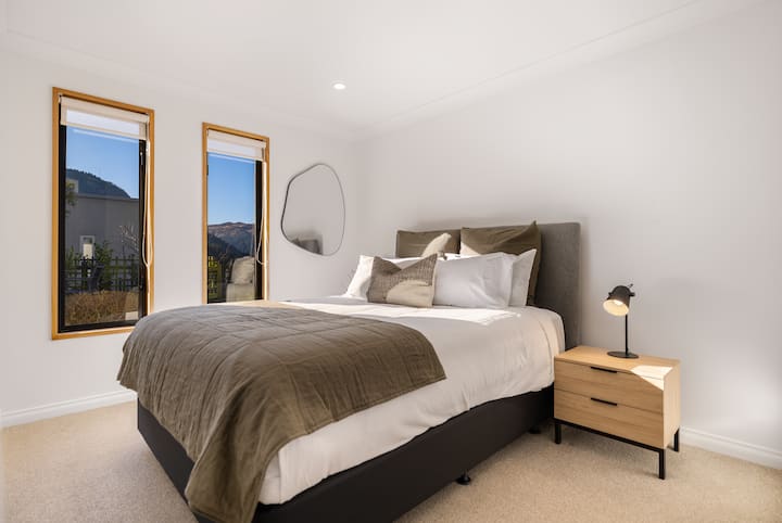 Schlafzimmer 4