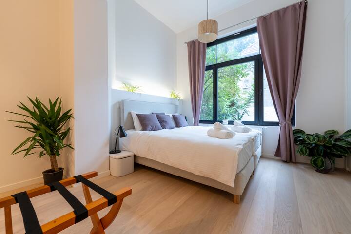 Top Location Brussels Luxury: En-Suite BR for 10 gallery image 5