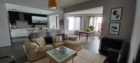 Top Airbnb: Beachfront apartment with exclusive terrace en Moaña