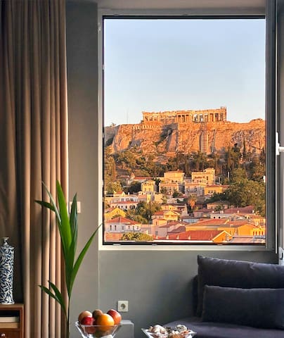 Flat with Acropolis view in Athens heart