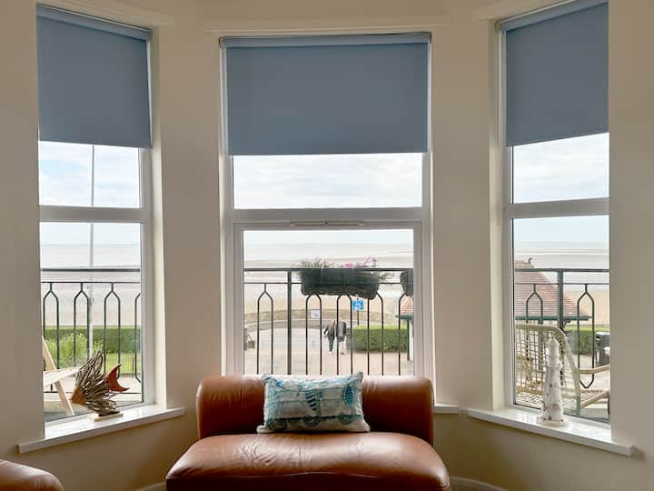 Offshore Apartment With Balcony & Seaview's - Cleethorpes