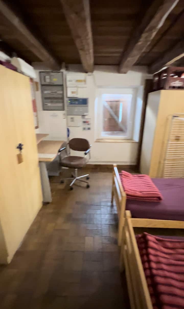 საძინებელი 7