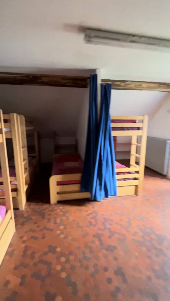 საძინებელი 2