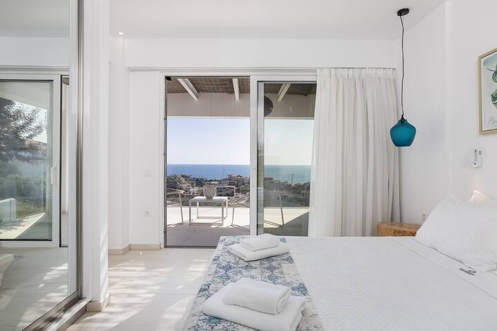Rose Villa – Superb sea vistas, Close to the beach gallery image 3
