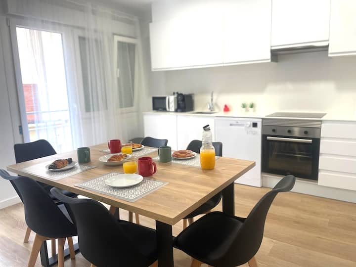 Gallery Apartments Bcn 4 - Santa Coloma de Gramanet