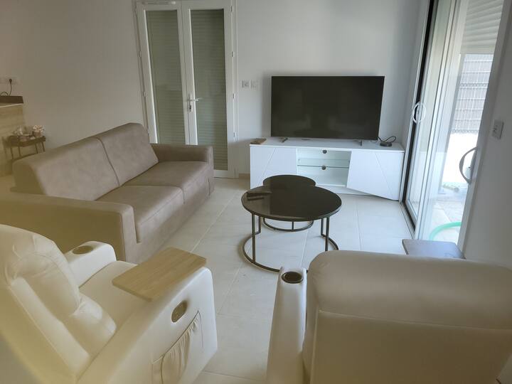 Maison Neuve  Avec Piscine Chauffée - Marseillan