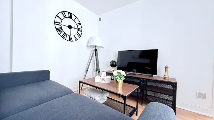 Le Roy Soleil 3*: Cosy & Cœur Quartier Saint-louis - Versailles