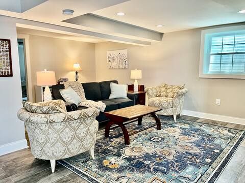 Charming 2-Bedroom Apartment