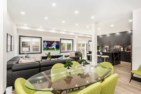 Comfortable Luxury Home