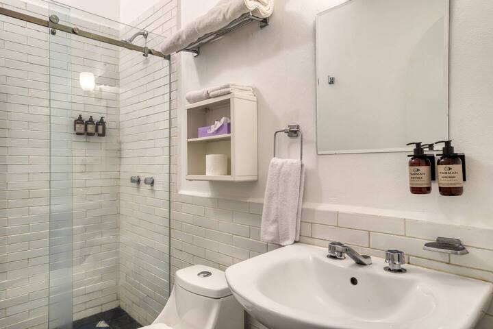 Santa Casa by Tasman