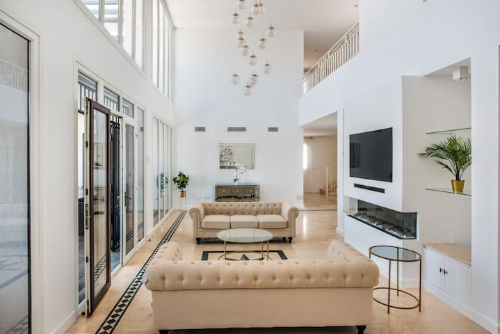 Verano Property Management managed Airbnb listing 1